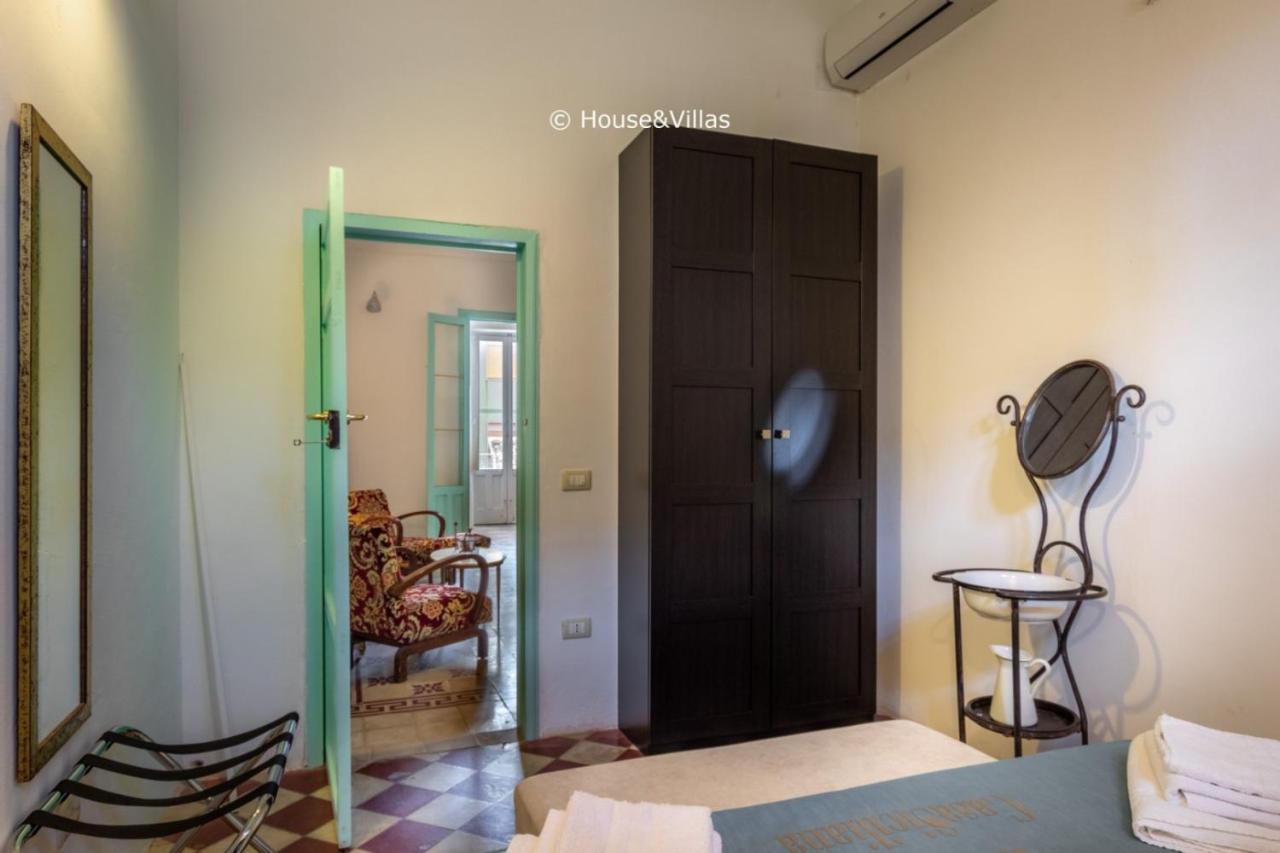 Curry Apartment Noto